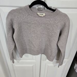 Women's Classic Gray Crew Neck Sweater